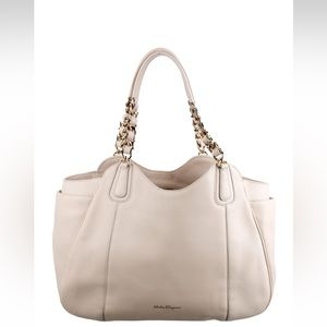 Salvatore Ferragamo Med Melinda Tote Pristine Natural Leather Color Authentic